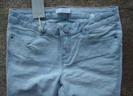 Belasé skinny s vytkávanými kvetmi, promod,s