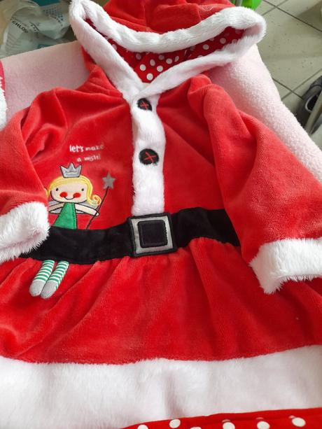 Vianočný komplet, 62