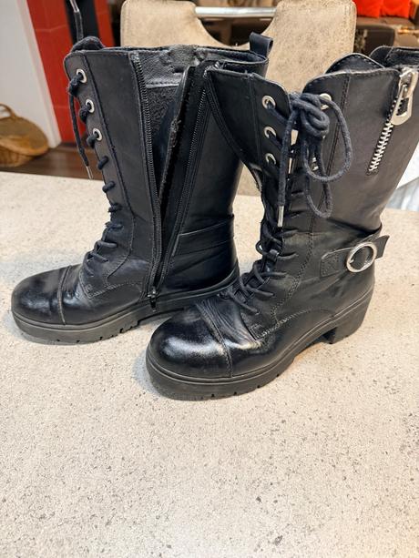 Kožené čižmy, graceland,35