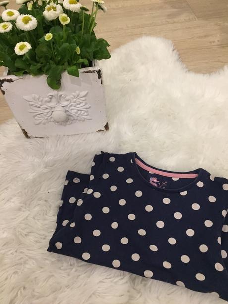 Tričko s bodkami, tu,104