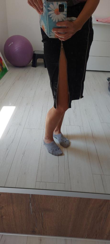 Sexi saténová sukňa so zipsami, s