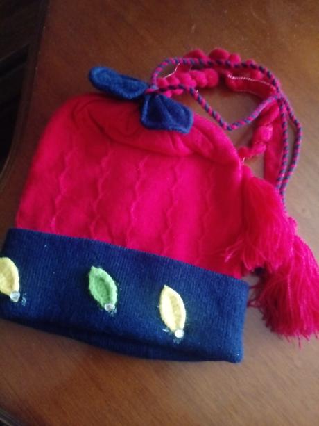 Ciapka a rukavicky., 80