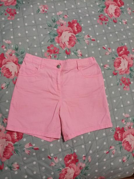 Šortky, f&f,146
