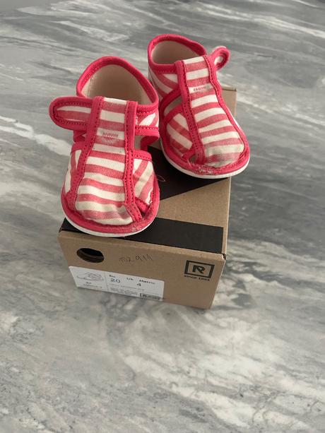 Topánočky a papučky, rak,<17