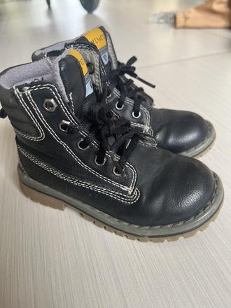 Nadherne zimne cizmicky, 26