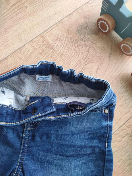 Riflové kraťasy sortky mayoral, veľ. 110, mayoral,110