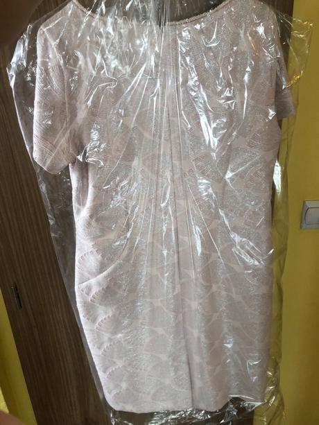 Krásne spoločenské šaty púdrovo ružová s bolerkom, 46