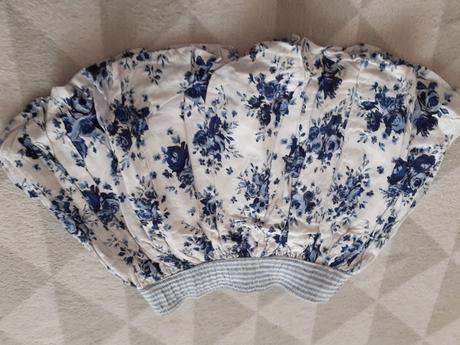 Biela dievcenska sukna s modrymi kvetmi, h&m,104