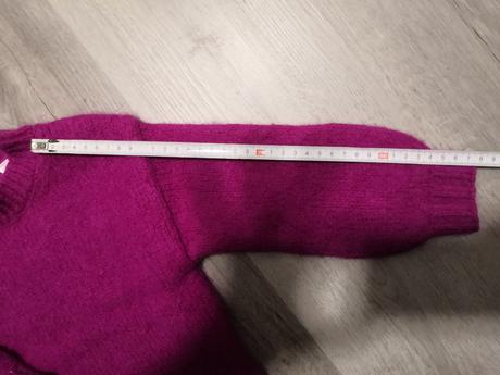 Nenosený svetrik, s poštou, zara,104