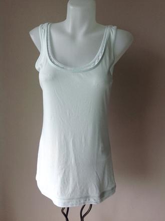 Tieklo/19a, esprit,40