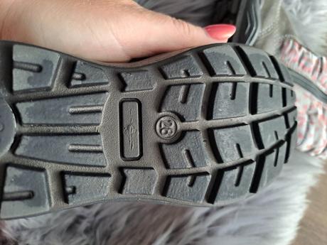 Veľmi teplé čižmy polaris, 28