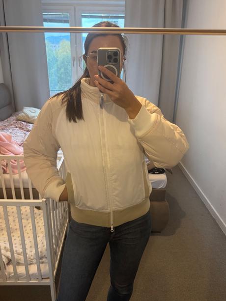 Krásna dámska bunda m/l, m