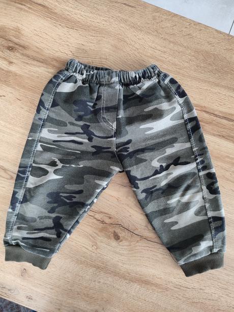 Tepláková súprava army, 80