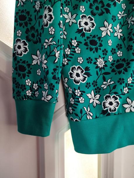 Hrubšia mikina 140/146, bonprix,140