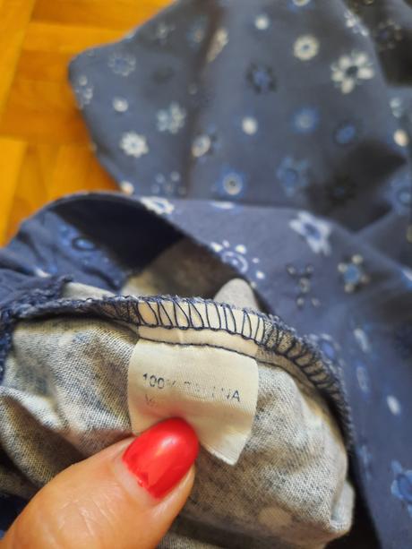 Dievčenská sukňa, 128