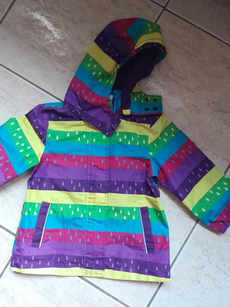 Bunda do dažďa, 92