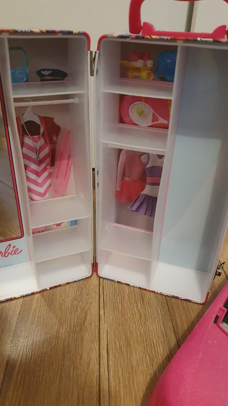 Mattel barbie satnik +auticko gratis,
