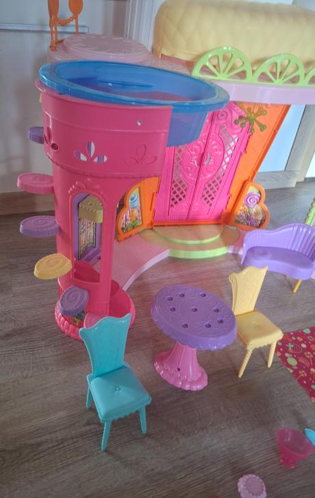 Barbie dreamtopia domček dúhový zámok, 