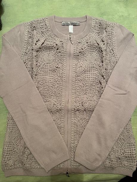 Elegantný svetrík, 36