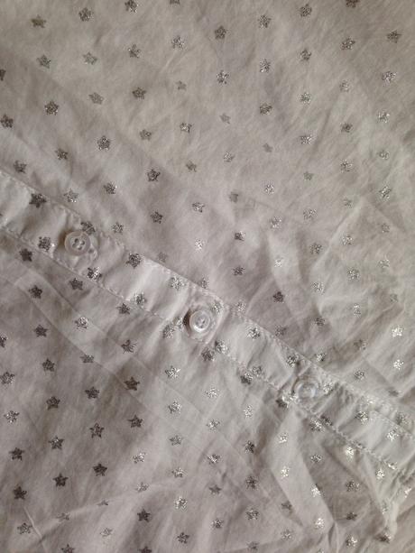 Krásna blúzla so striebornými hviezdičkami, 116
