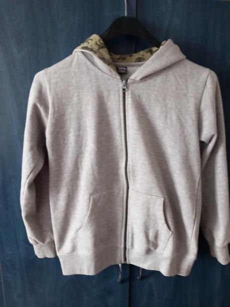 Chlapcrnska mikina, 146