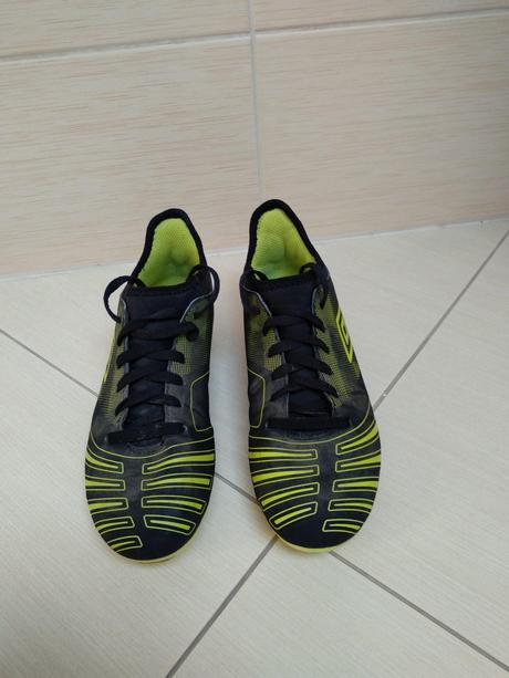 Kopačky umbro, 37