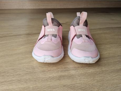 Nike tenisky, nike,23