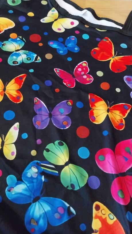 Cierny top/tricko s motylmi v. m/l, m