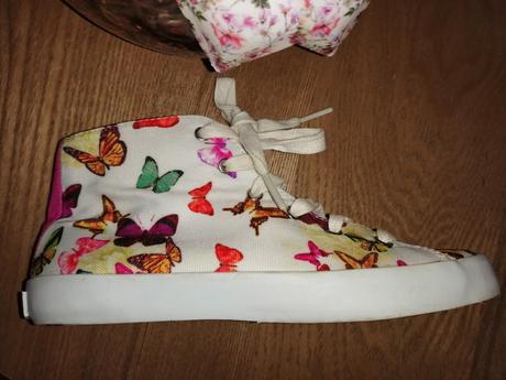 Plátenky guess, guess,31