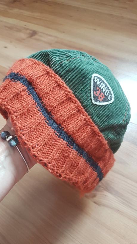 Teplá čiapka/šiltovka podšitá flisom 54-56, 