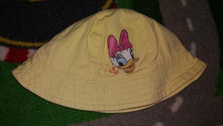 Žltý klobúčik, disney,74