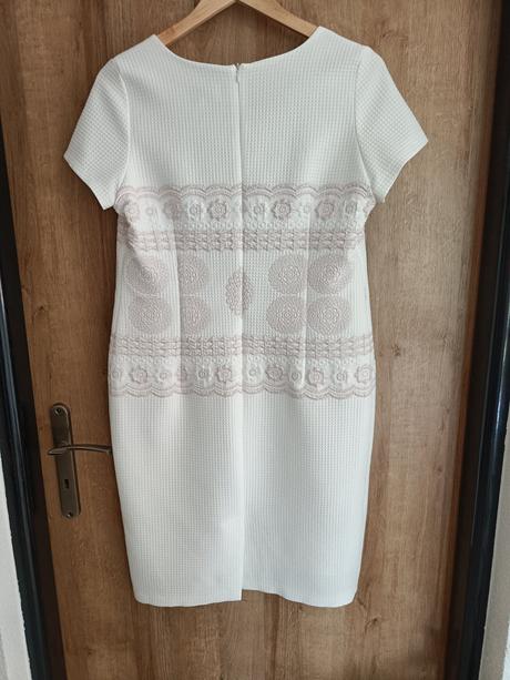 Púzdrové šaty zn. ulmar, 42