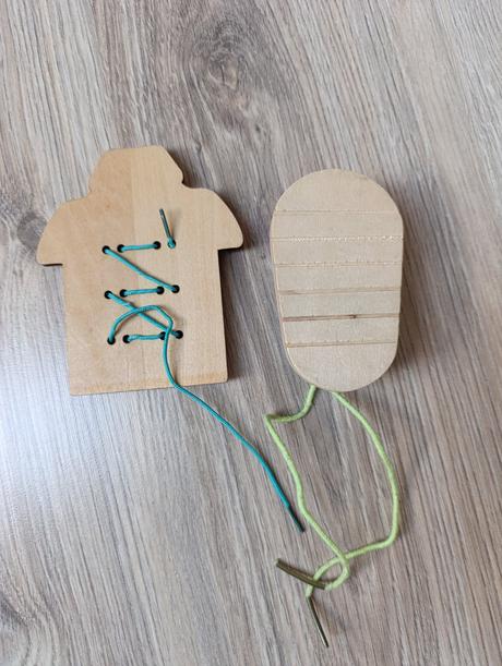 Drevené montessori hračky, 