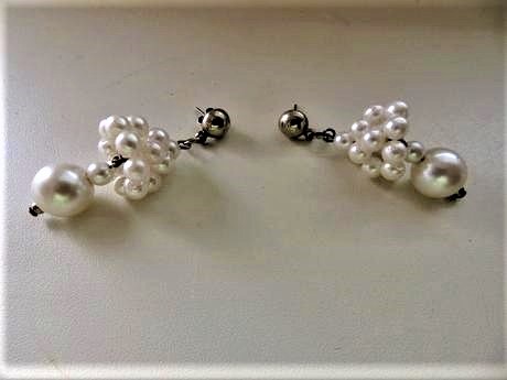 Perlové náušnice,