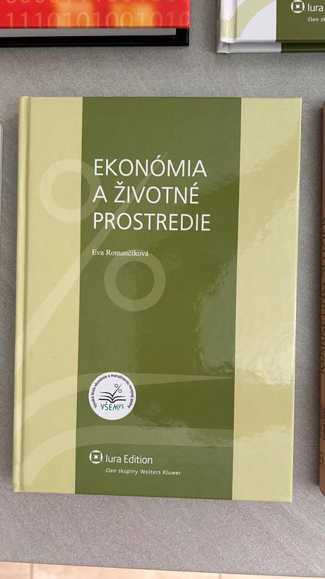 Všem knihy, 