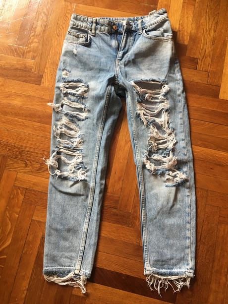 Roztrhané rifle 34, bershka,34