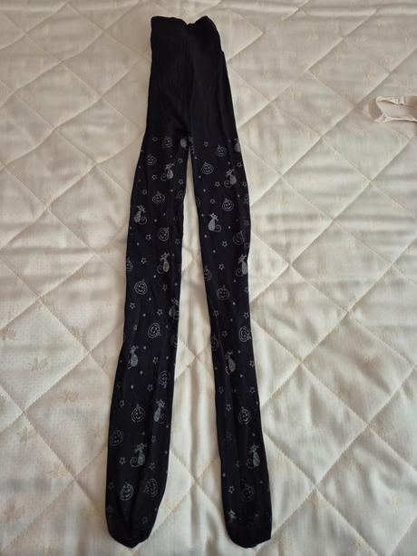 Hallowenské pančušky, 146