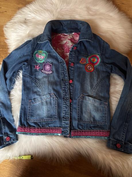 Riflova bunda vysivana, desigual,146