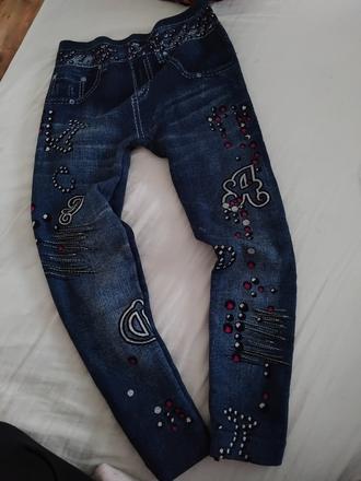 Leginy d kamienkami, 128