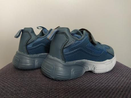 Botasky, 28 / 29 / 32