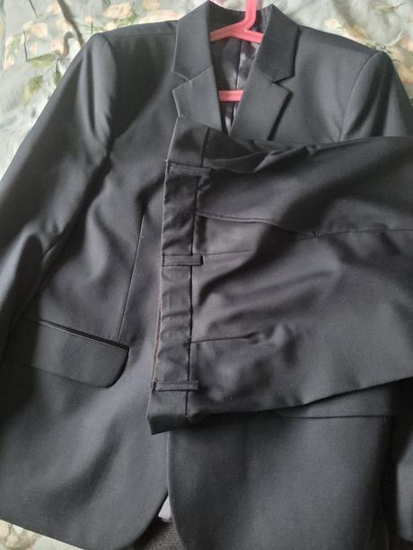 Oblek veľ.152 xl, 152