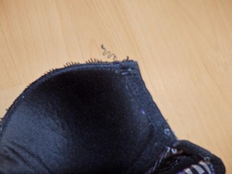 Fialova podprsenka, 80a