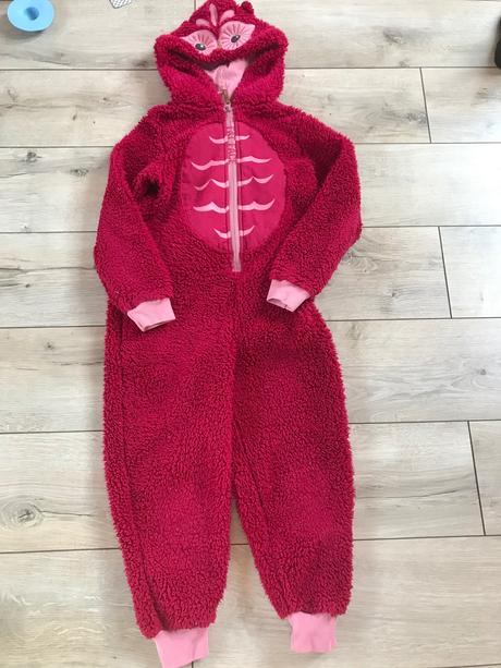 Domace oblecenie, 140