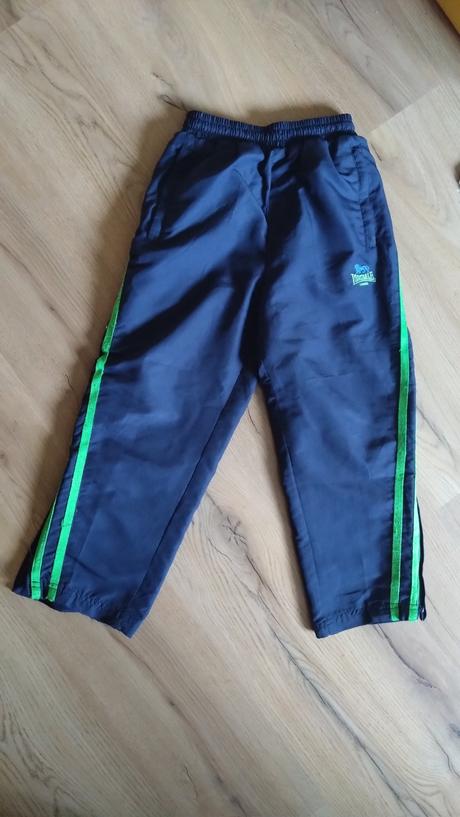 Sustaky londsale, 122