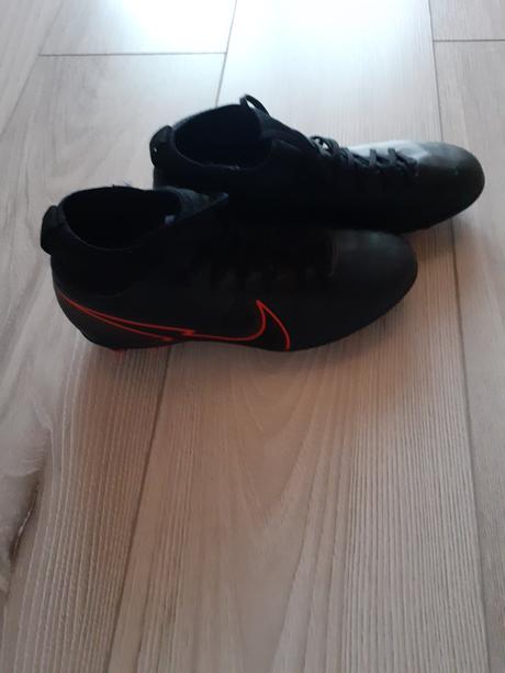 Kopačky, nike,35