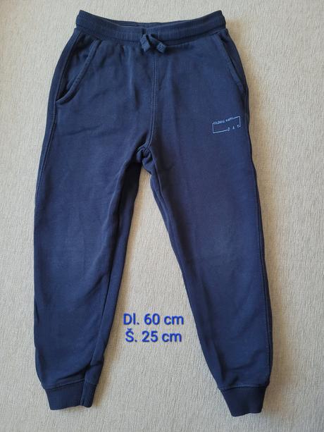 Stredne hrube teplaky, zara,110