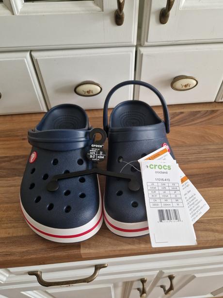 Nove crocsy dievca 36-37 s visackou, crocs,36