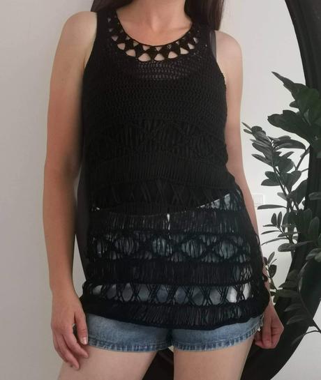 Háčkovaný top next, next,m