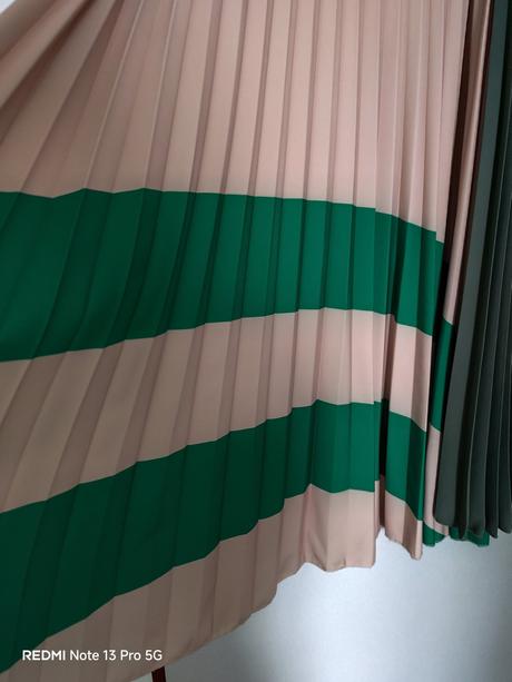 Plisované sukne s opaskom-s,m,l, 