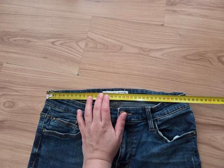 Džínsy, stradivarius,40